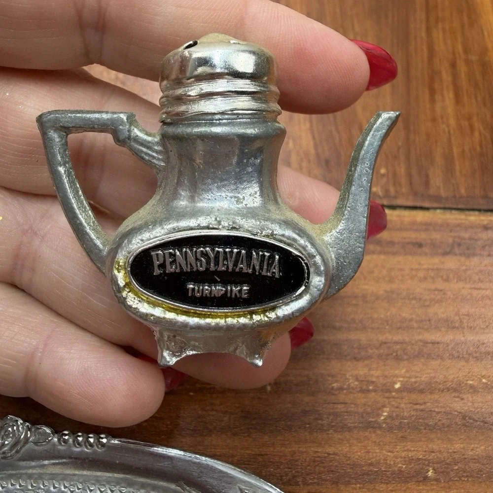 Vintage Pennsylvania Turnpike Metal Teapot Salt and Pepper Shakers Set with Tray